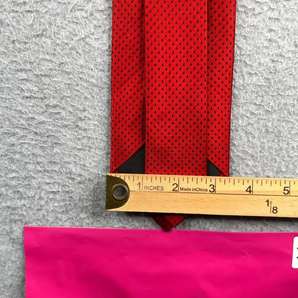 Saxony Collection Necktie Red Back Dots Silk New Tie